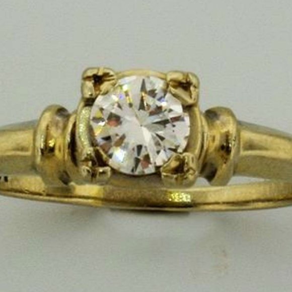 .35 CT Untreated Mined Diamond Ring in White Gold - Picture 7 of 9